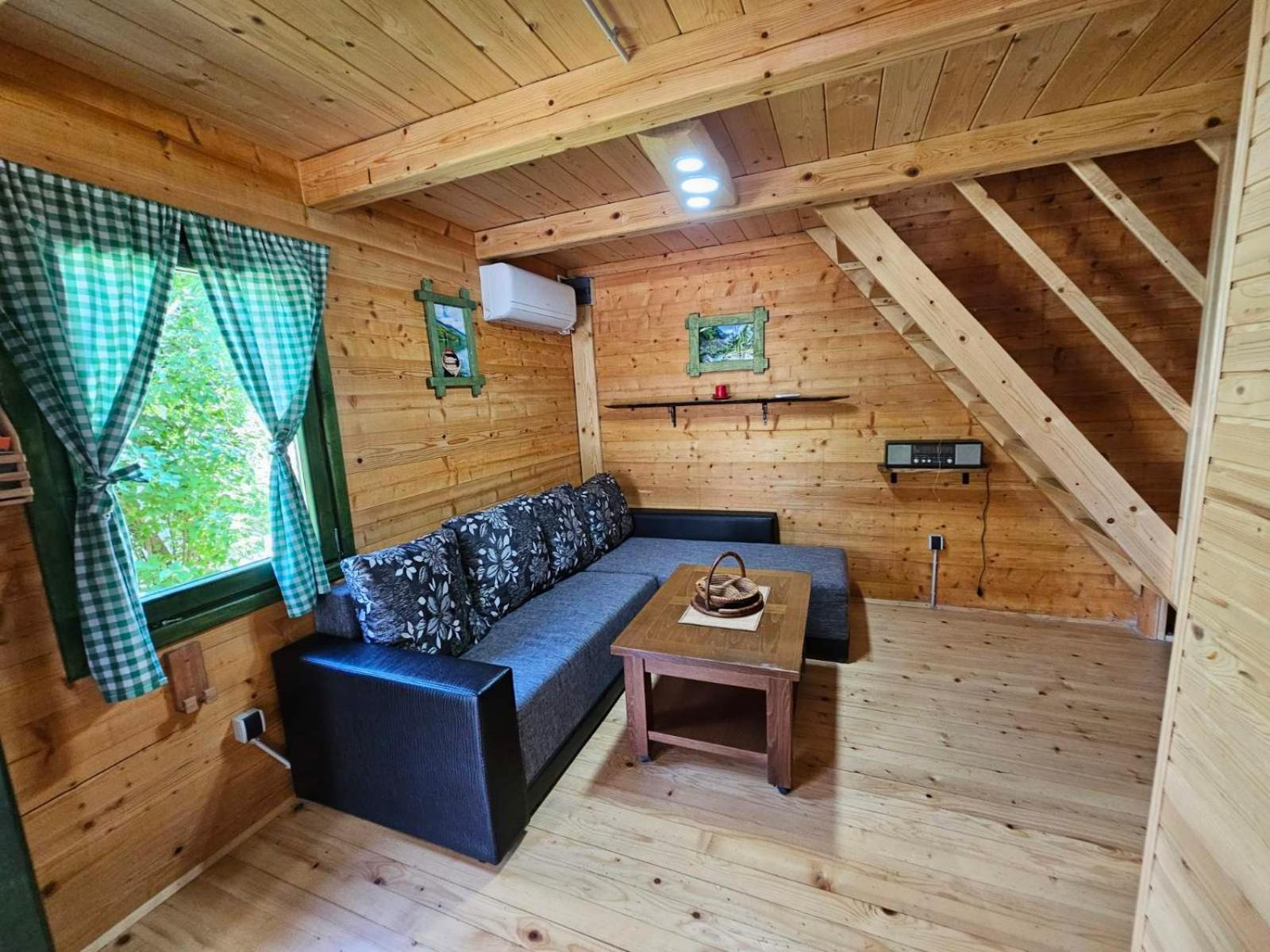 Guest House Green Garden مويكوفاتش المظهر الخارجي الصورة