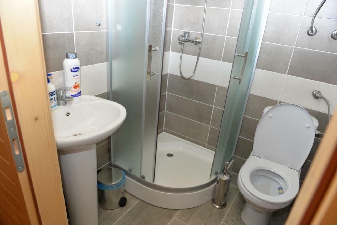 Guest House Green Garden مويكوفاتش المظهر الخارجي الصورة
